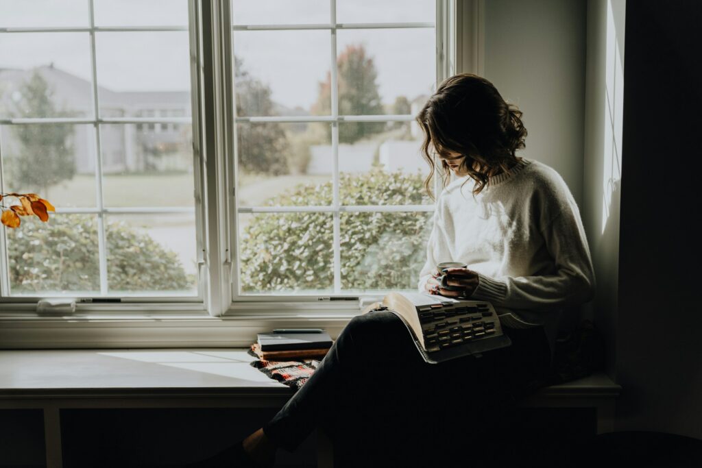kelly-sikkema-FzvVv0G3hgQ-unsplash